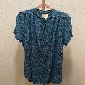 Maeve Top Women S Teal Geometric Crew Neck 3/4 Button Front Short Sleeves Rushed